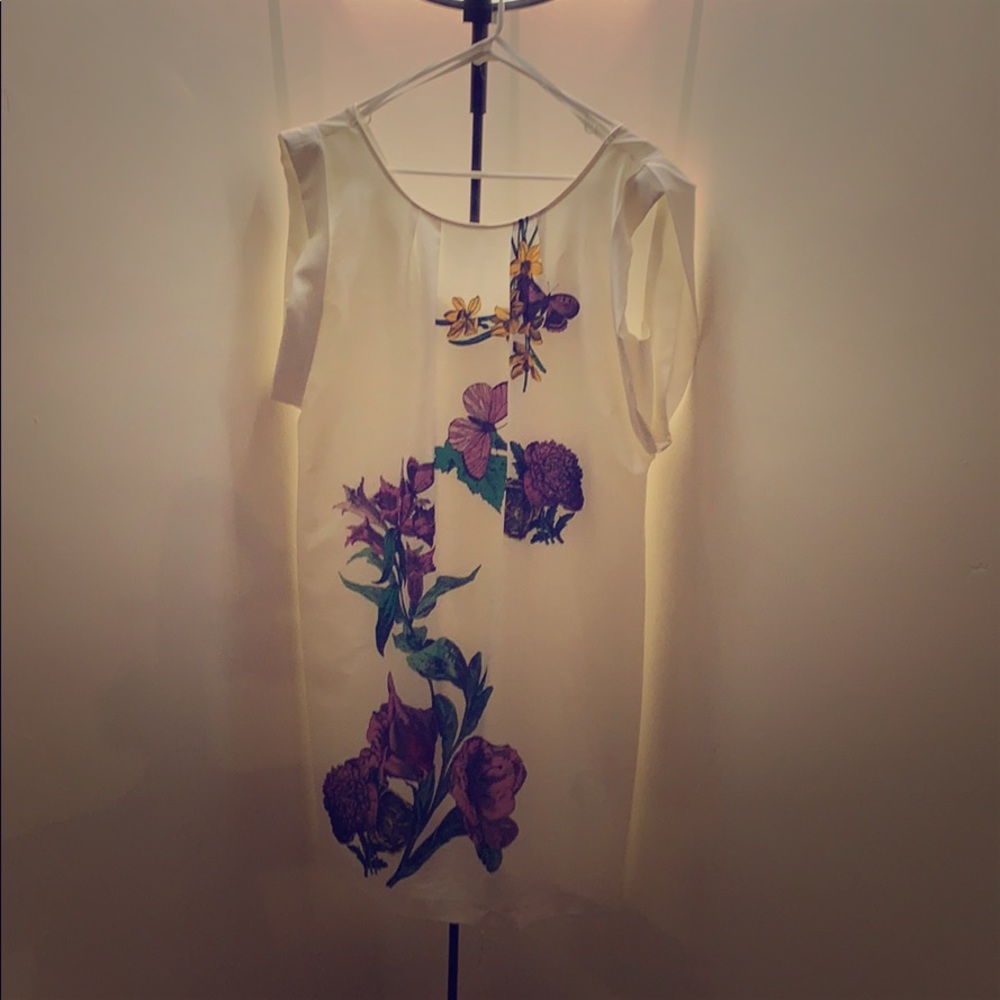 Cap sleeve dress